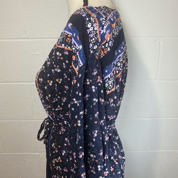 Seafolly Remix Indigo Floral Coverup - Picture 6 of 12